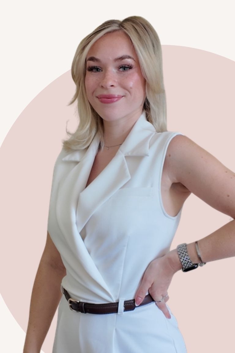 Julie Kohlhase – Finanzmaklerin